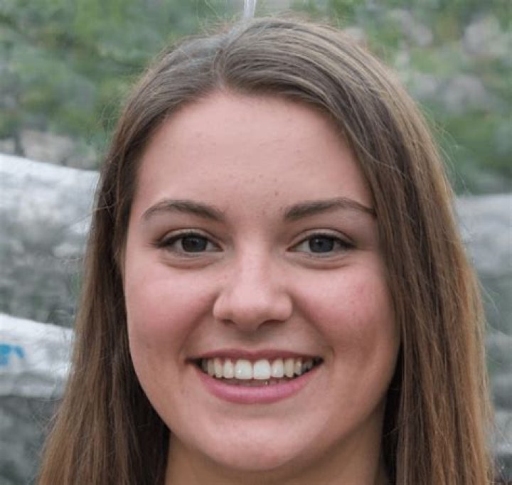 Madison Oberg Bio, Family, Facts About Carson Wentz's Wife