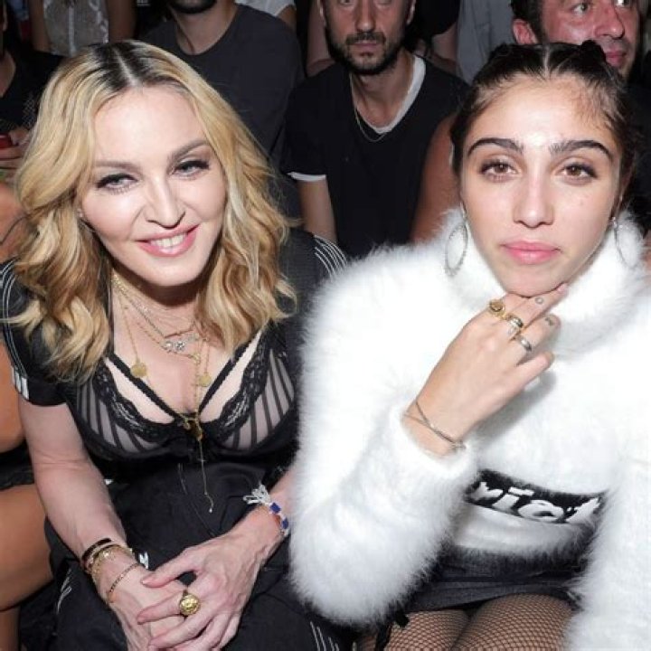 Madonna&rsquo;s daughter Lourdes Leon has rare outing with dad Carlos Celeb Jam