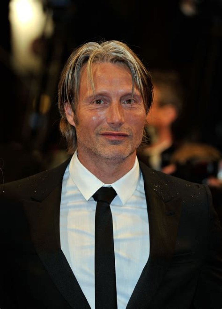 Mads Mikkelsen photo gallery high quality pics of Mads Mikkelsen