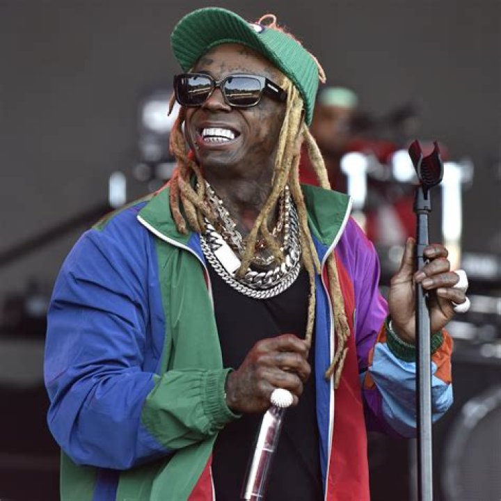 MAHOGANY Does LIl Wayne Have A 15YearOld Son?