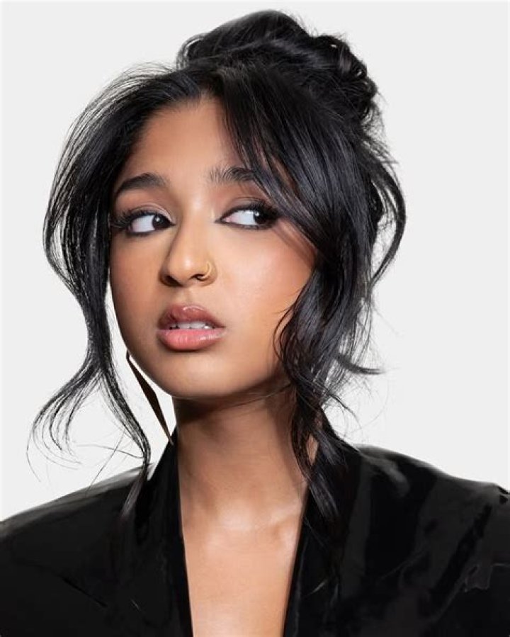 Maitreyi Ramakrishnan Maitreyi Ramakrishnan is a Gen Z icon
