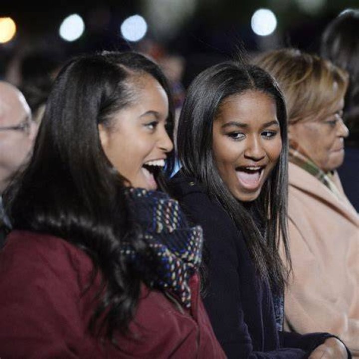 Malia And Sasha Obama Show Off Their Boldest Looks Yet In New Late