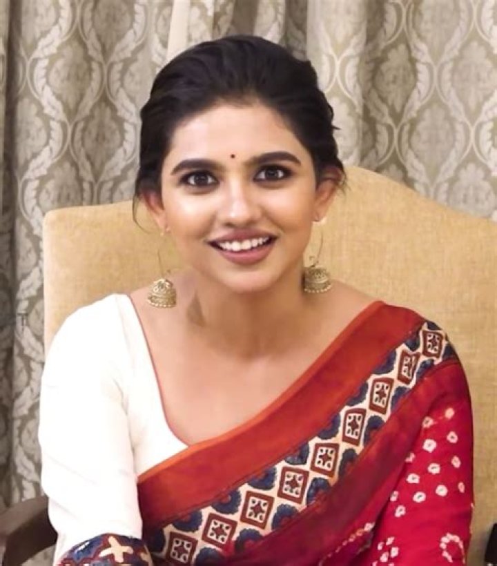Mamitha Baiju's Husband: Unraveling The Mystery