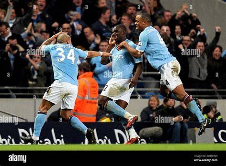 Manchester City, Micah Richards and a surprise home visit with the