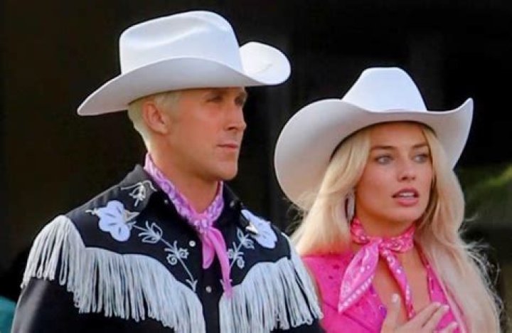 Margot Robbie Brings Retro Cowgirl Vibes & Pops of Hot Pink to &lsquo;Barbie