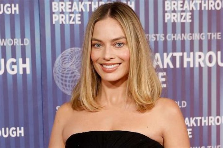 Margot Robbie News Latest Margot Robbie News & Updates