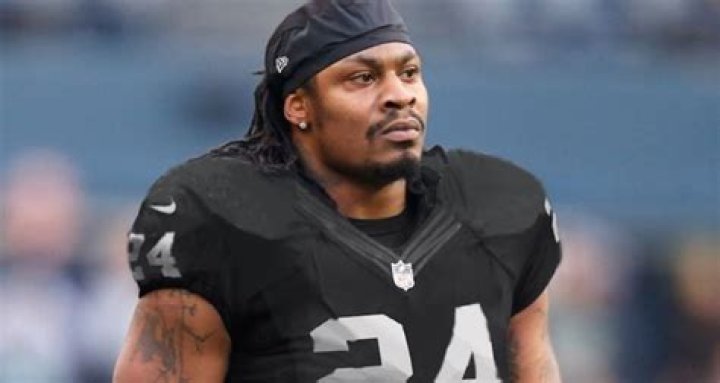 Marshawn Lynch Age, Net Worth, Height, Number, Wife, Kids, Stats