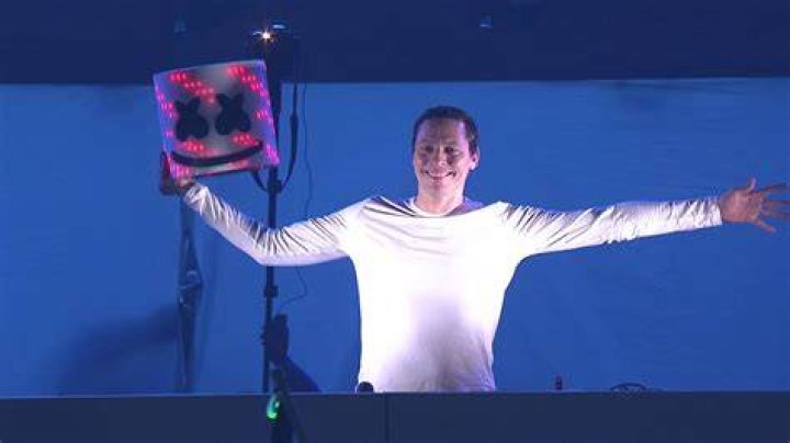Marshmello FINALLY reveals himself at EDC Las Vegas 2016 YouTube