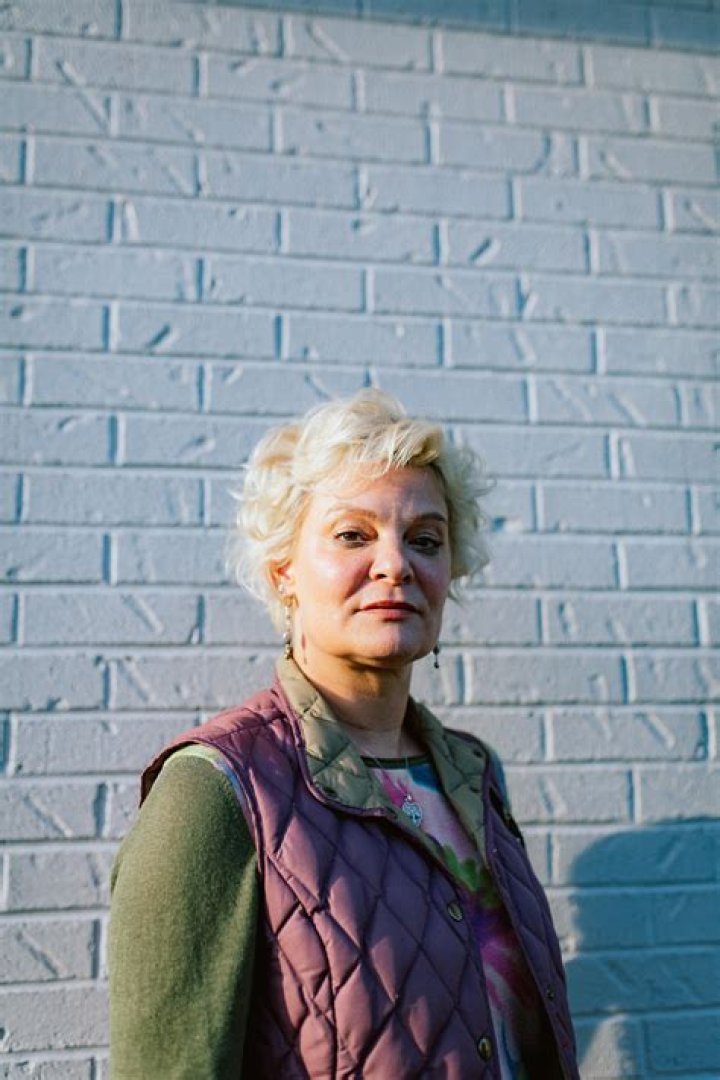 Martha Plimpton Movies and TV Shows, Face, Father, Relationships ABTC