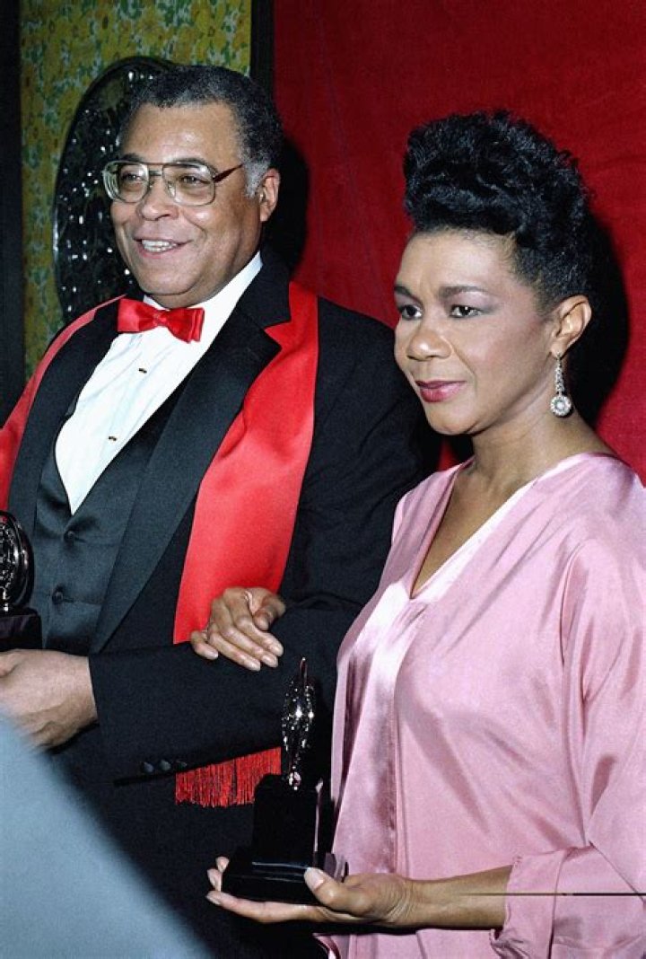 Mary Alice, Tony Winner for Her Role in &lsquo;Fences,&rsquo; Dies at 85 The New