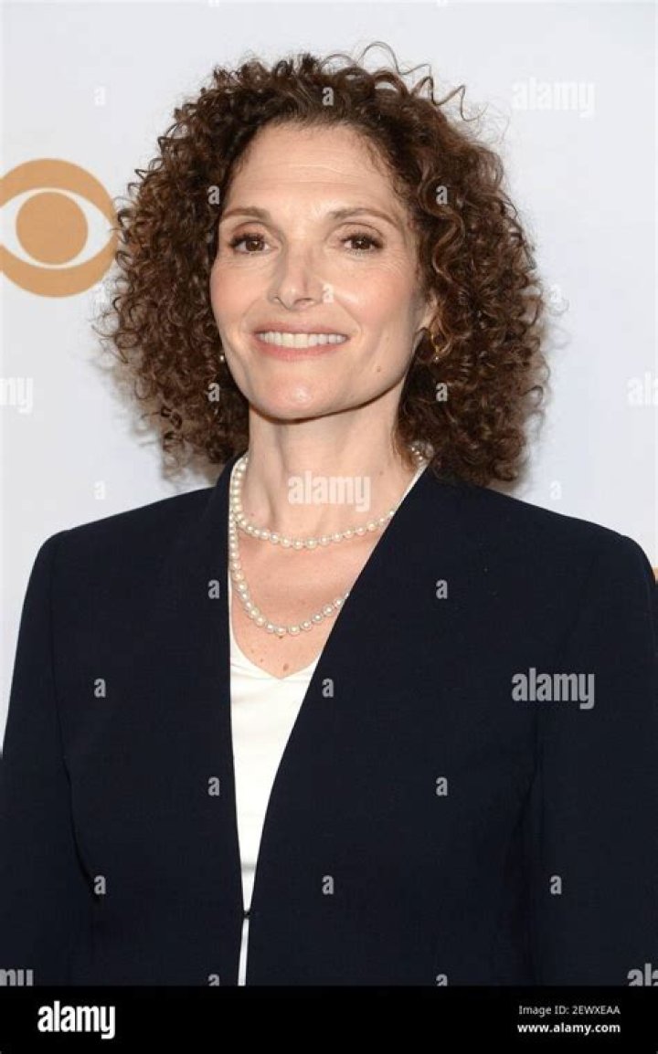 Mary Elizabeth Mastrantonio by crusherman71 on DeviantArt