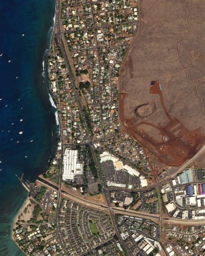 Maui Satellite Image, Kahoʻolawe, Hawai'i, Hawaiian Islands, United