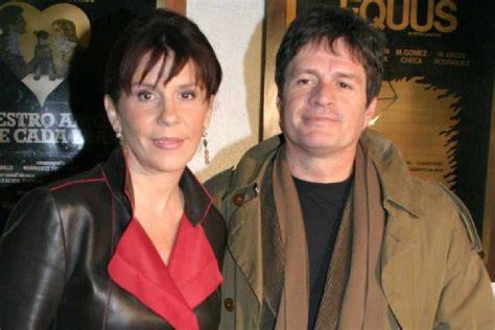 Maximiliano Camacho Jones Edad How Old Is Rebbeca Jones Son? 2023