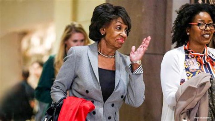 Maxine Waters pays daughter another 8K in campaign funds, adding to