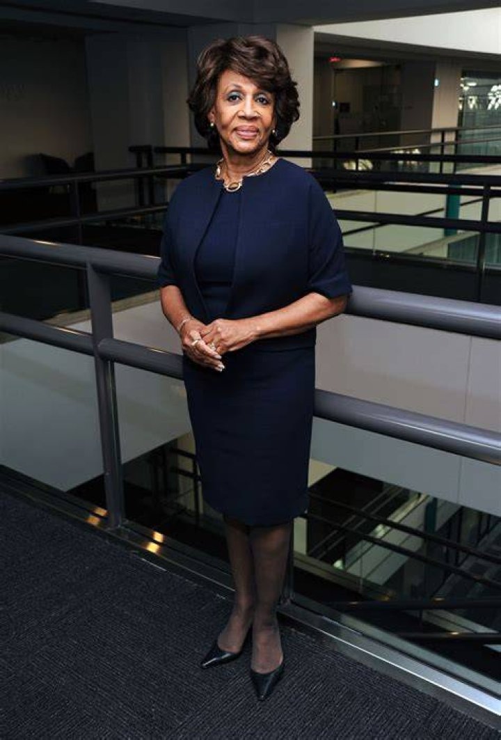 Maxine Waters' Net Worth (Updated 2024) Wealthy Gorilla