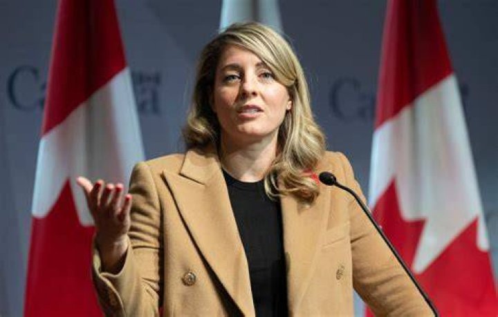 M&eacute;lanie Joly says Bombardier must regain public trust after executive