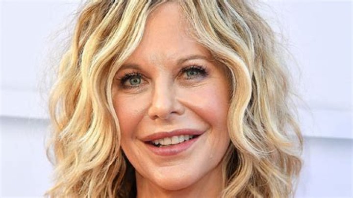 Meg Ryan Age, Birthday, Bio, Facts & More Famous Birthdays on
