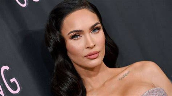 Megan Fox Photo Sexy no nude Hot Blondes Naked