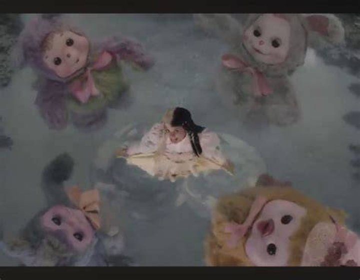Melanie Martinez TUNNEL VISION (Official Music Video) MelanieMartinez PORTALS TUNNELVISION