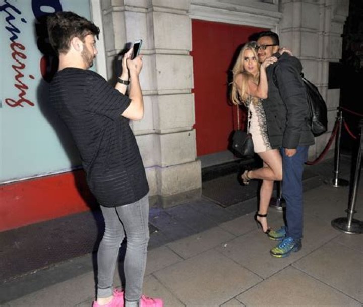 MELISSA REEVES Drunk Night Out in Machester 05/01/2015 HawtCelebs