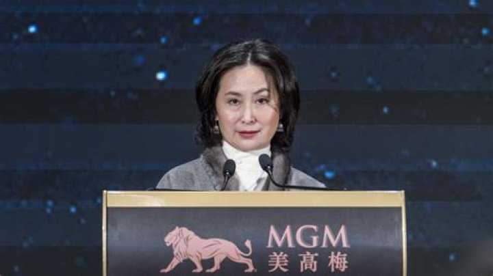 MGM China announces CNY onemonth salary staff bonus AGB