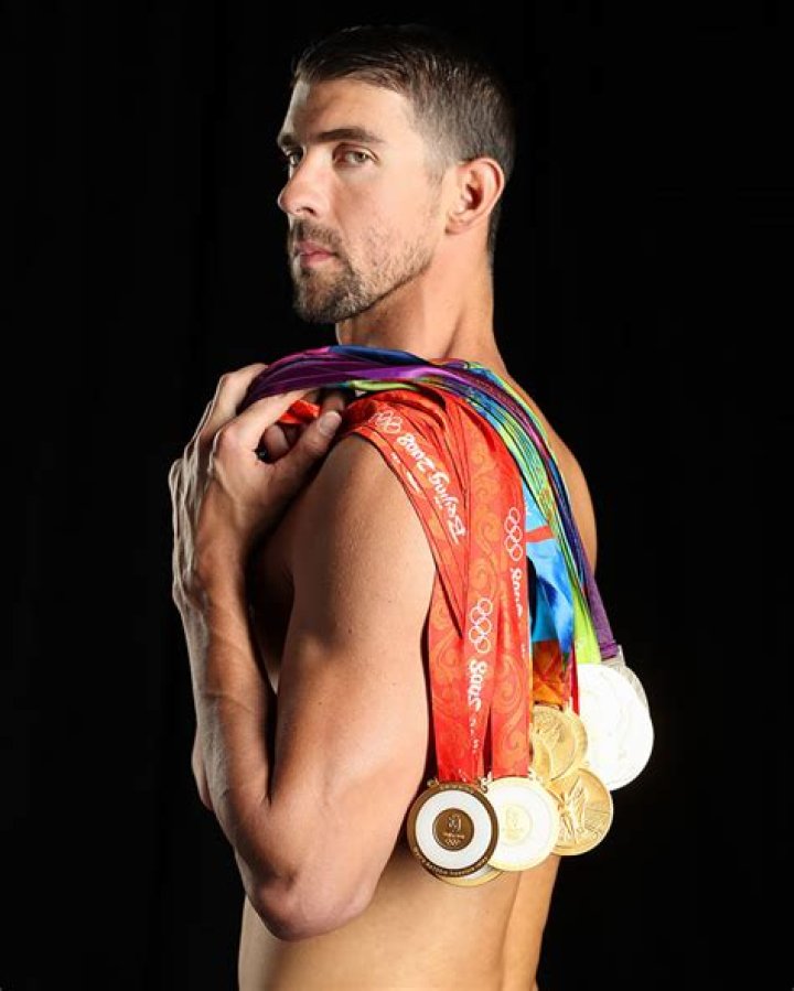 Michael Phelps SI Cover Shoot Outtakes Michael Phelps Medals, Michael