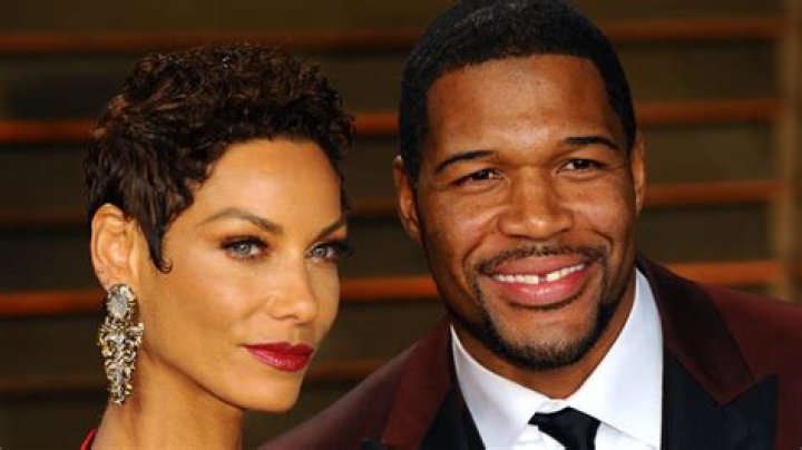 Michael Strahan Accuses ExWife of Physically and Emotionally Abusing Daughters Report