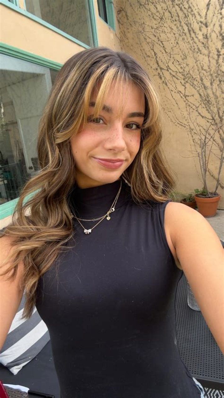 Mikayla Campinos' Alleged Private Video Leaks & Goes Viral
