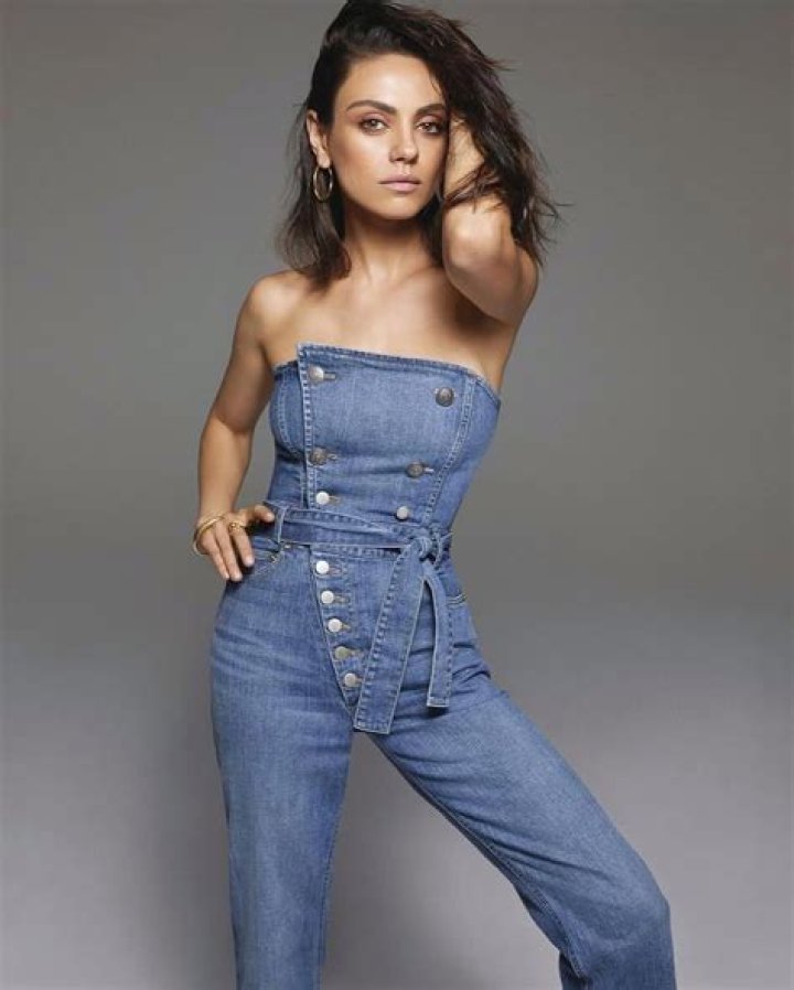 Mila Age, Wiki, Bio, Height, Boyfriend, Net Worth