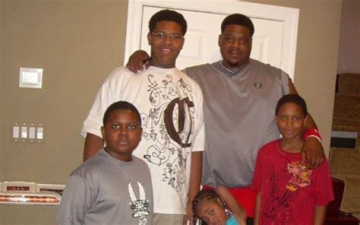 Mira Brown Orlando Brown Jr's Mother Couldn't Be Prouder
