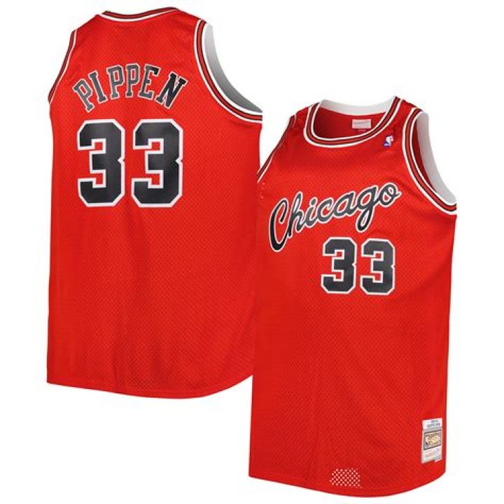 Mitchell & Ness Scottie Pippen 199798 Chicago Bulls Swingman Jersey