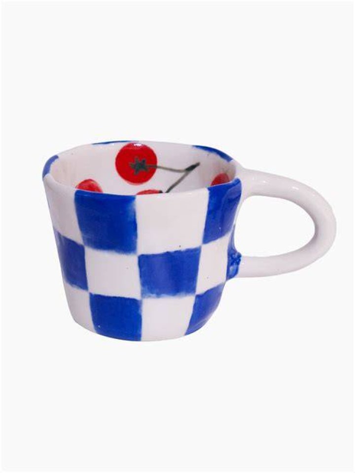 Mixed Emojis Teacup (2 Colours) Hands