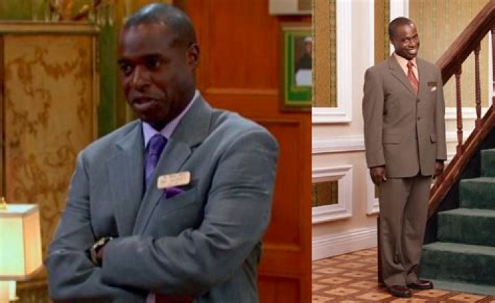 mr. moseby Costumes Carbon Costume