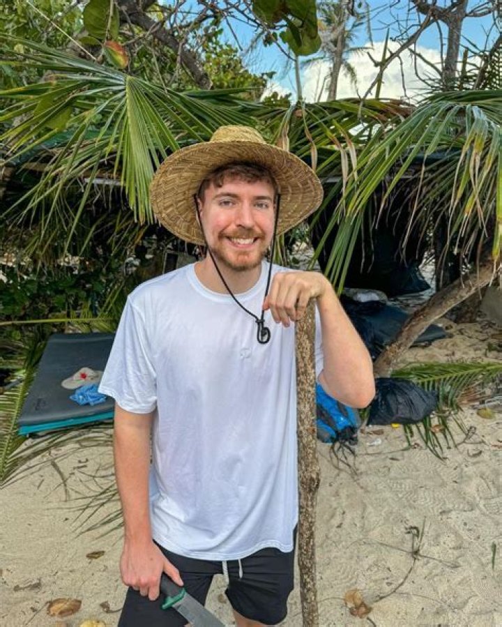 MrBeast on Instagram &ldquo;&ldquo;I can easily carry you&rdquo; Maddy&rdquo; Mr. beast