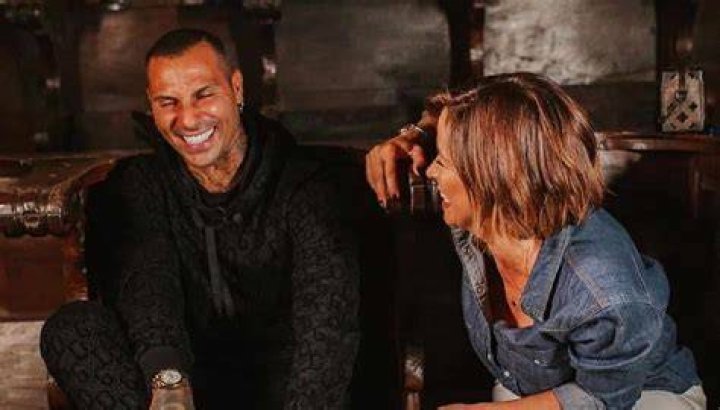 Mulher de Quaresma recorda in&iacute;cio do namoro &laquo;Marc&aacute;mos o primeiro