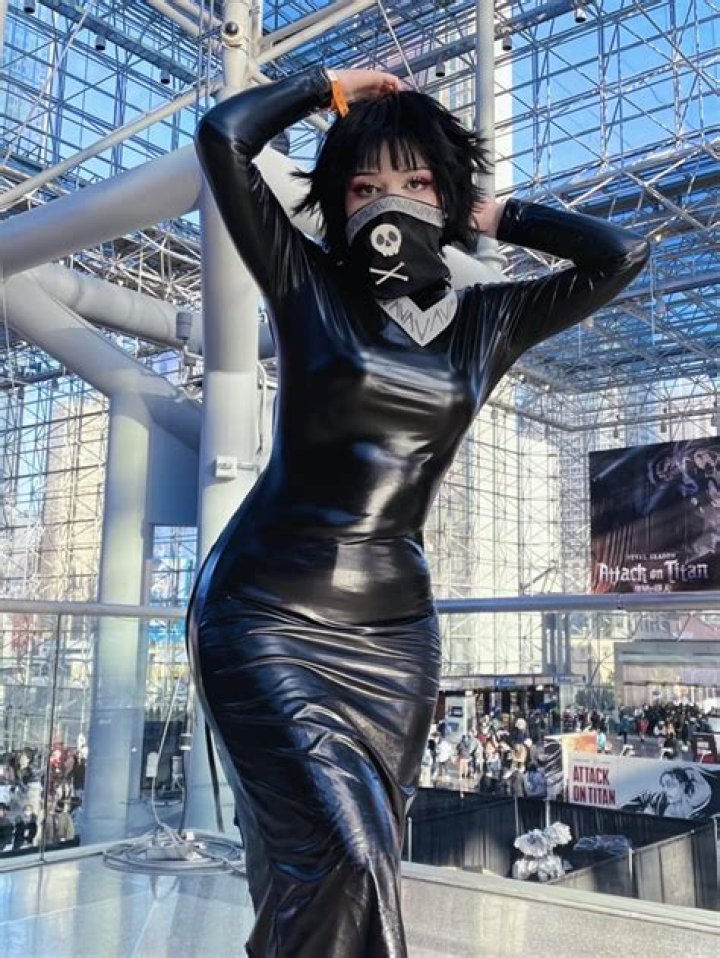 My Feitan genderbend at ANYC! (sailorscholar) r/cosplaygirls