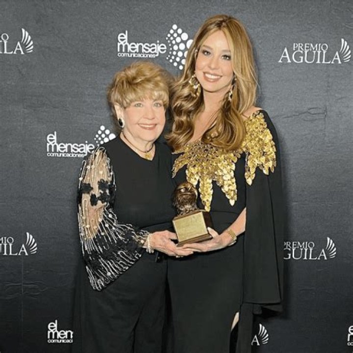 Myrka Dellanos 2018 Premio Lo Nuestro Awards in Miami GotCeleb