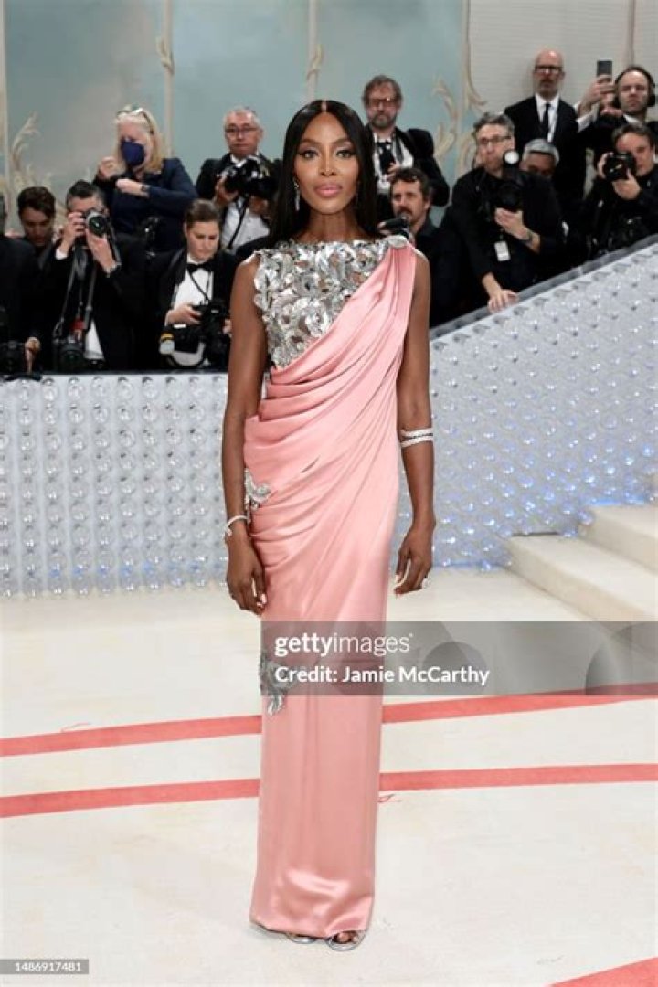 Naomi Campbell&rsquo;s Met Gala 2023 Dress Photos Hollywood Life