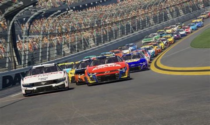 NASCAR at Phoenix What time does the 2019 playoff Cup race start