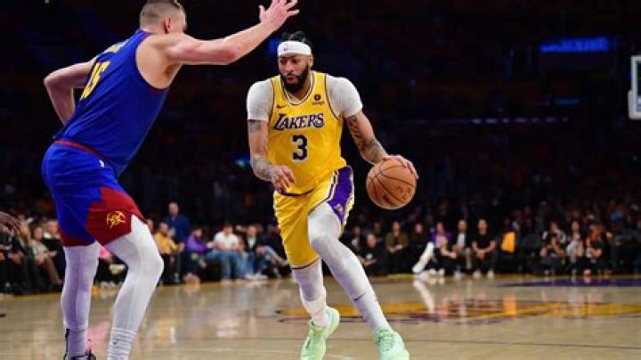 NBA News Anthony Davis Upset With Los Angeles Lakers' Tactics Post