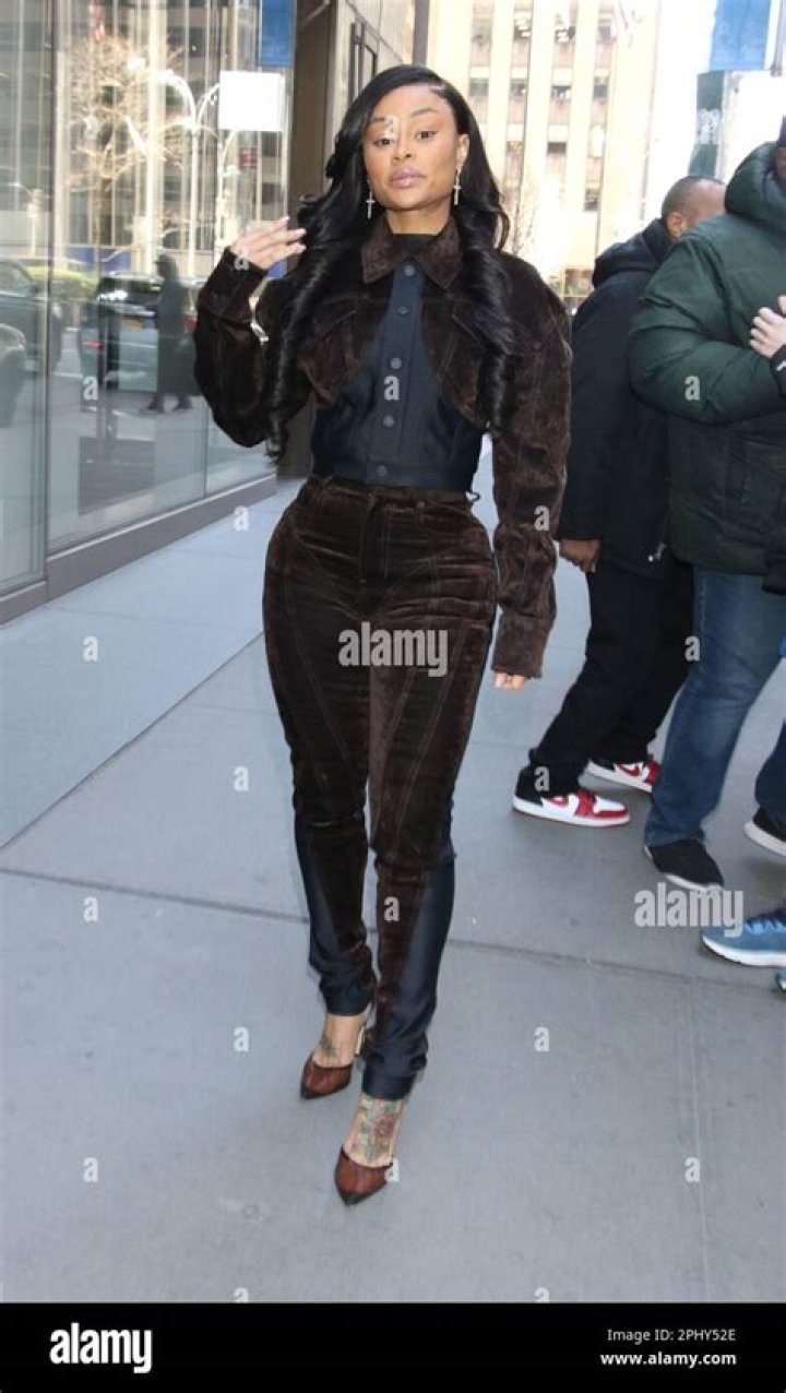 New York, NY, USA. 29th Nov, 2016. Madelaine West Duchovny at arrivals