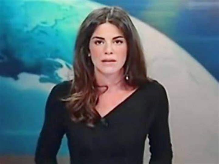 News Presenter Wears Risky Outfit Desk Is Translucent Obsev