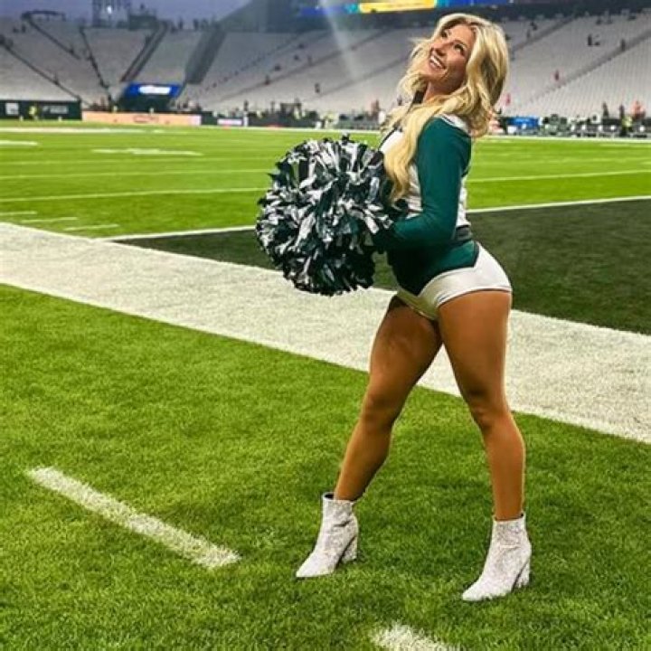 Nfl Cheerleaders Wardrobe Fails Xxx Pics Sexiz Pix