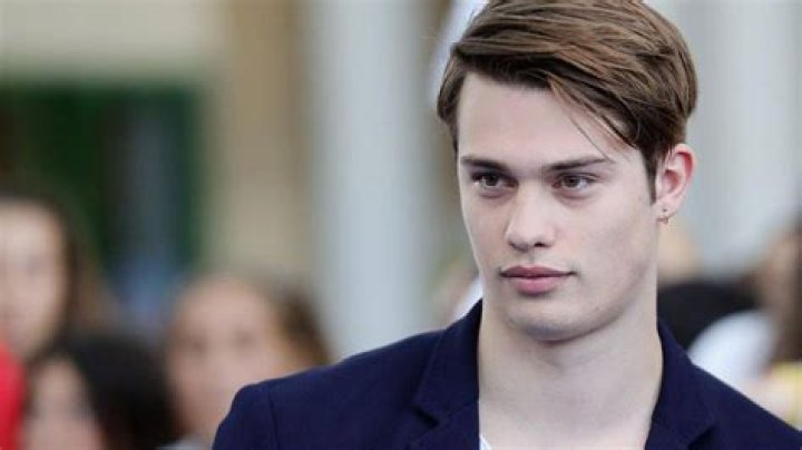 Nicholas Galitzine Biography, Age, Facts & Life Story (2023)