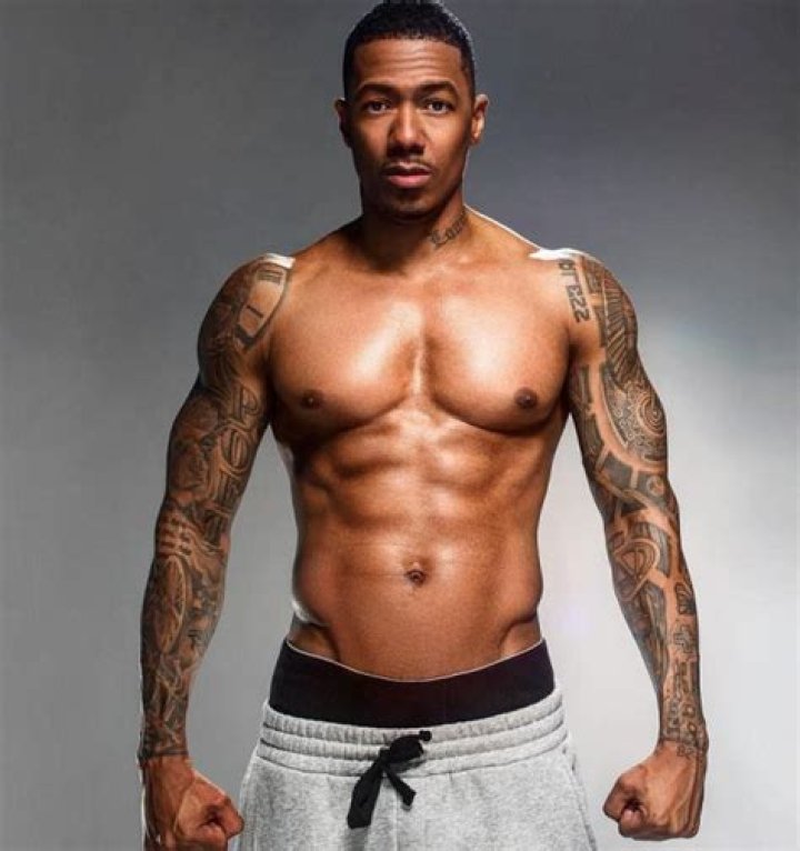 Nick Cannon height, weight, and body measurements