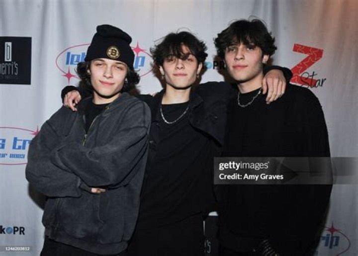 nick chris and matt sturniolo Triplets, Pretty men, Triplet babies