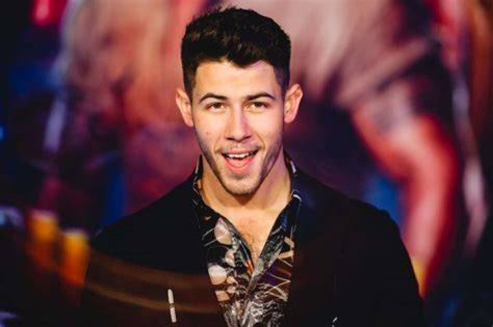 Nick Jonas Replaces Shaquille O'Neal On NBC's 'Dancing With Myself