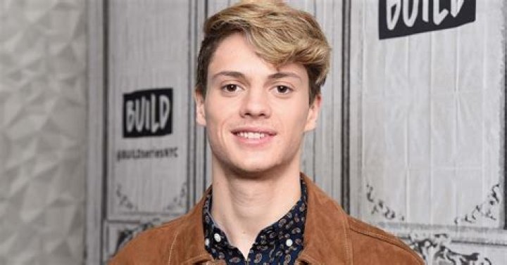 NickALive! Jace Norman Starts the New Year with a New Haircut