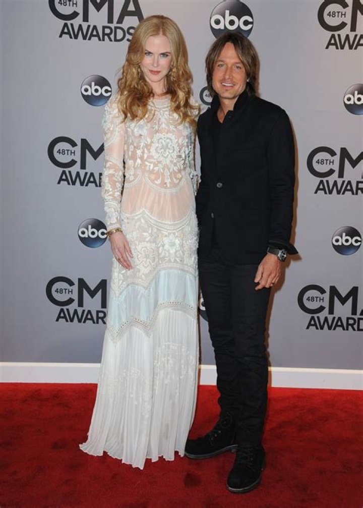 NICOLE KIDMAN at 2014 CMA Awards in Nashville HawtCelebs