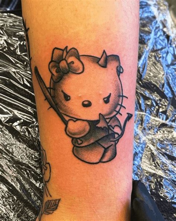 Ninja hello kitty tattoo hello kitty tattoo ideas Pinterest Hello